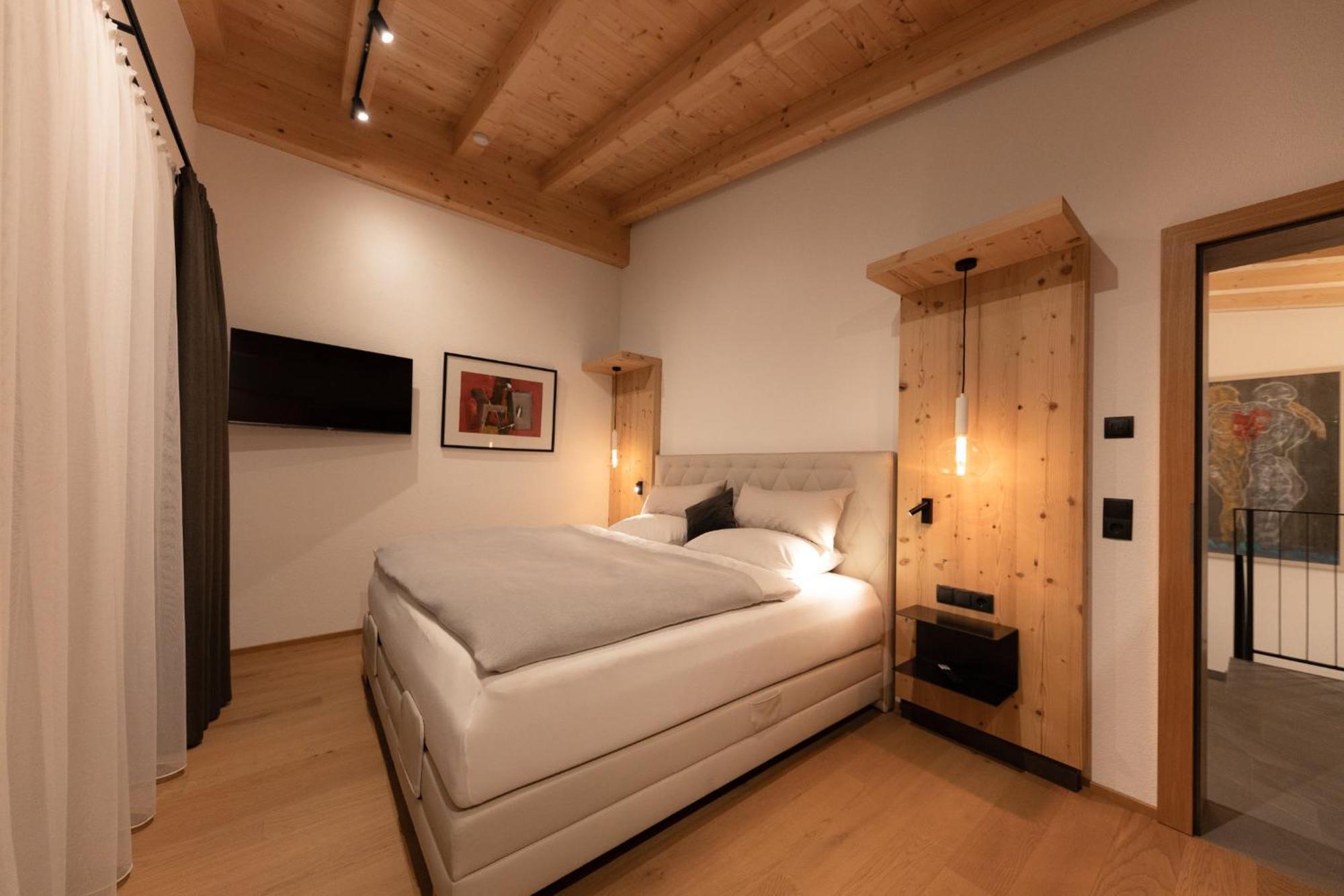 Da Peatala Apartments Serfaus Szoba fotó